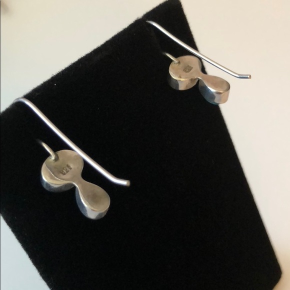 Turquoise Silver Opposite Earrings - Picture 3 of 6